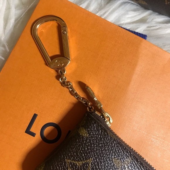 ❣️SOLD on Merc❣️💯Authentic HTF Louis Vuitton Cles - Picture 2 of 8